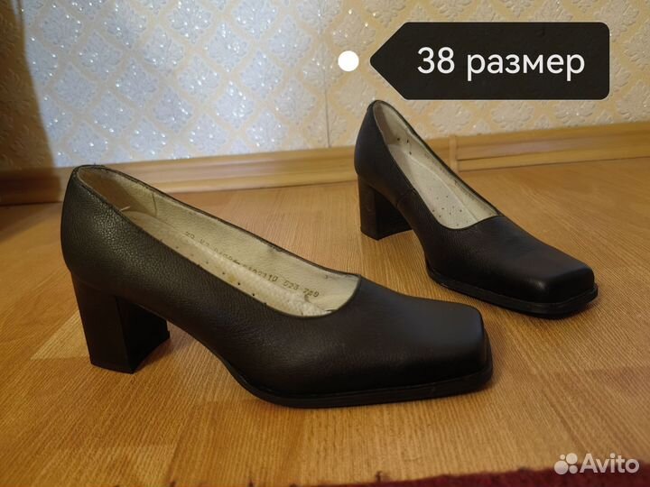 Женская обувь босоножки туфли 38 размер