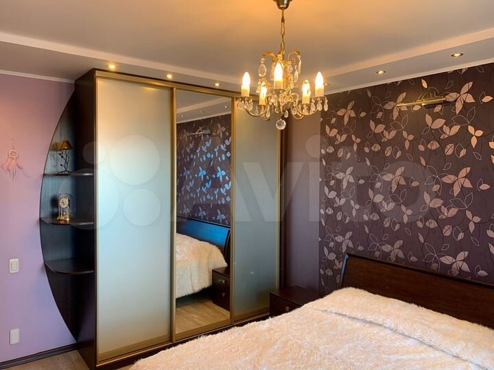 2-к. квартира, 89,3 м², 14/16 эт.