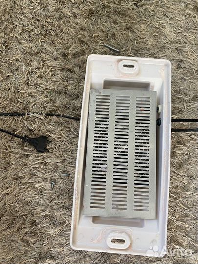 Пылесос для маникюра встроенный