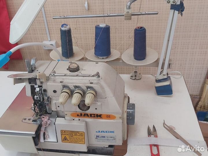Оверлок Джек 3 нитка, сервомотр 220 В