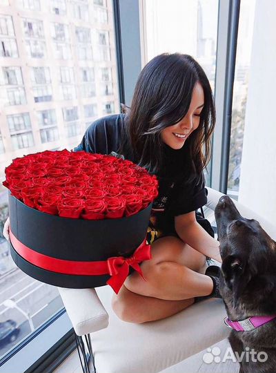 Красные Розы в Коробке. Розы. Доставка Цветов