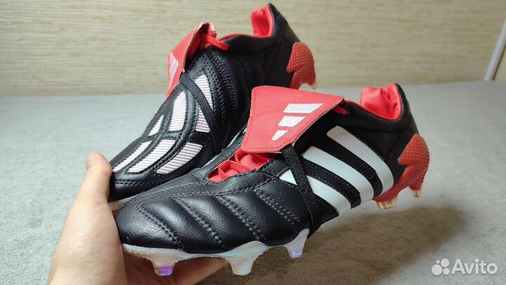 Футбольные бутсы adidas predator classic