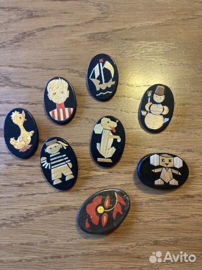 Детские значки и брошки СССР