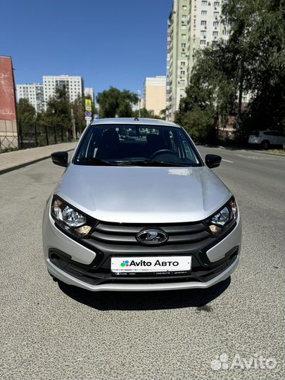 LADA Granta 1.6 МТ, 2023, 555 км