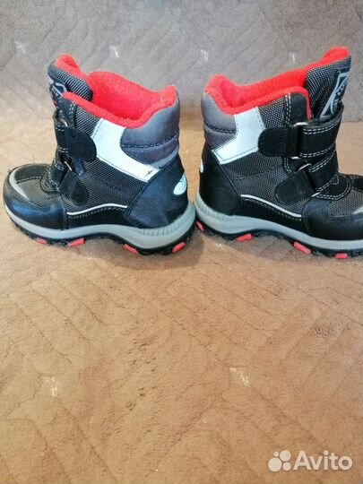 Сапоги зимние для мальчика 26р