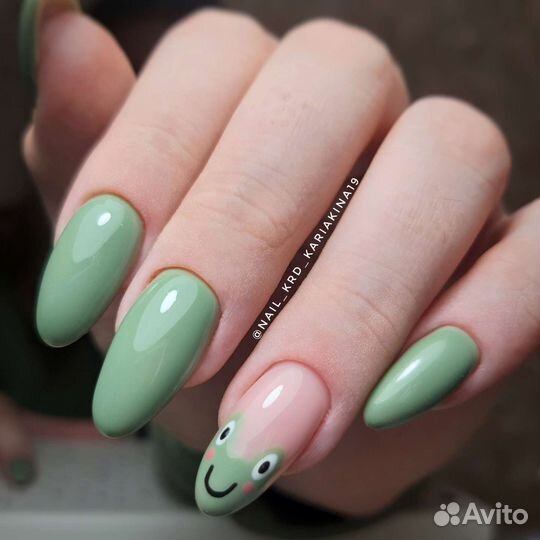 Гель-лак, аппаратный маникюр и педикюр