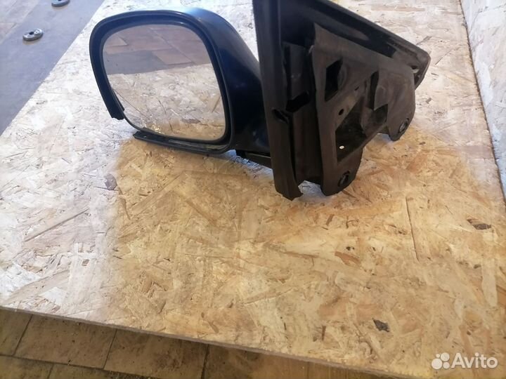 Зеркало заднего вида левое и правое додж караван