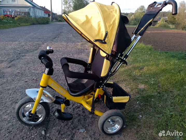 Велосипед-коляска с родительской ручкой