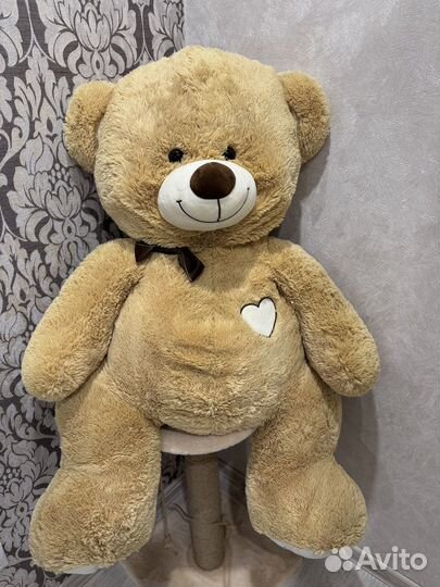 Плюшевый медведь