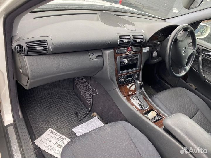 Тросик капота Mercedes-benz C-class W203.045