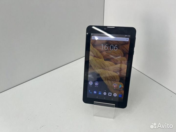 Планшет с SIM-картой Irbis TZ720 1/8 GB