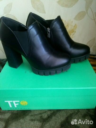 Женская обувь