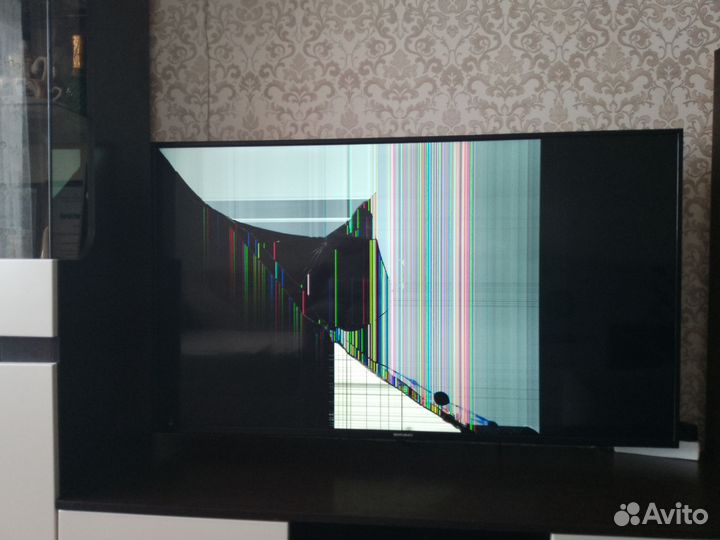 Телевизор SMART tv