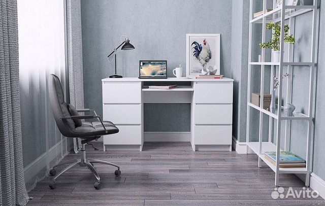 Письменный стол IKEA