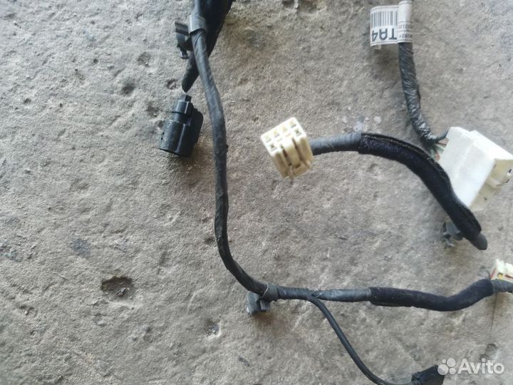 Проводка крышки багажника Kia Ceed 2