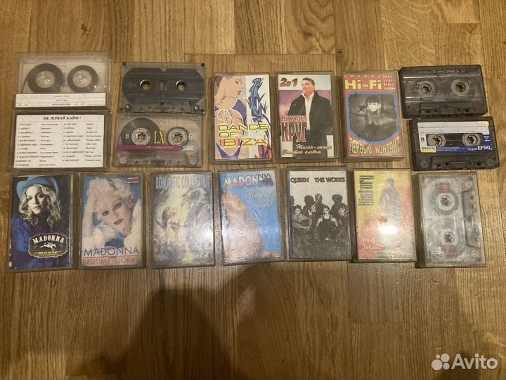 Аудиокассеты с записью