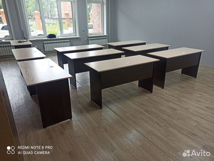 Письменный стол