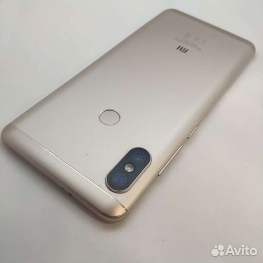 Xiaomi Redmi Note 5 4/64Gb