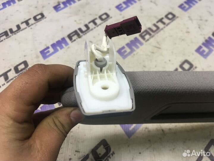 Козырек солнцезащитный левый бмв 730D F01 седан