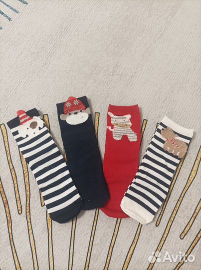 Новогодний набор носков в подарочной коробке