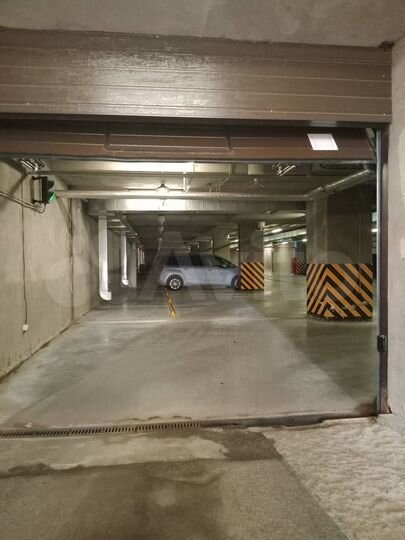 Машиноместо, 17 м²