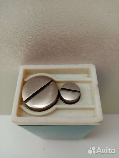 Зажигалка бензиновая