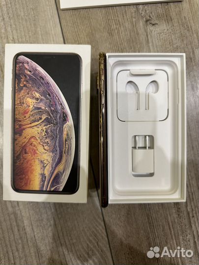 iPhone Xs Max, 64 ГБ