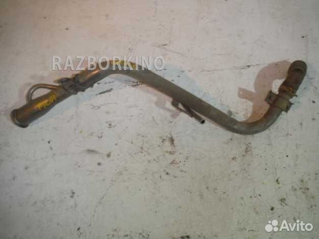 Топливно-заливная горловина