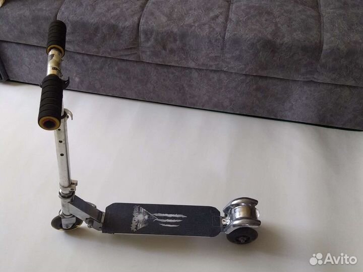 Самокат Скутер