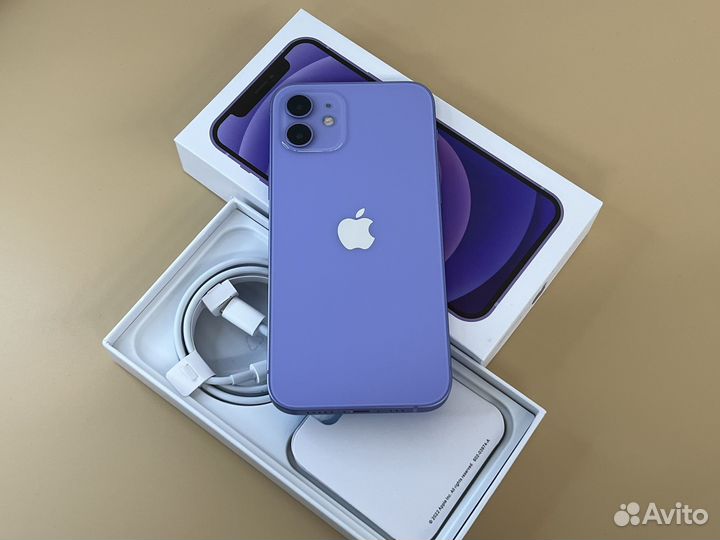 iPhone 12, 64 ГБ