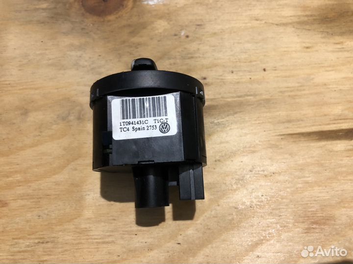 Переключатель света фар Volkswagen 1K0941431C