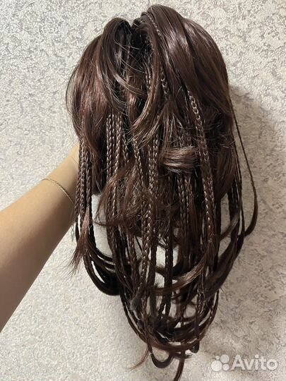 Хвост шиньон на крабе