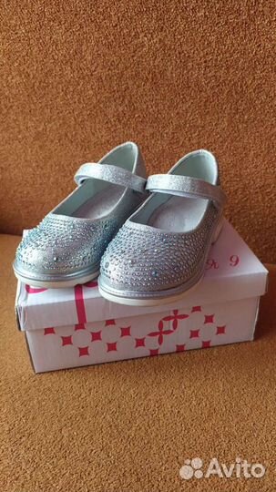 Туфли для праздника 26 р