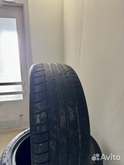 Triangle TH201 Sportex 235/45 R18