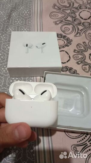 Наушники airpods