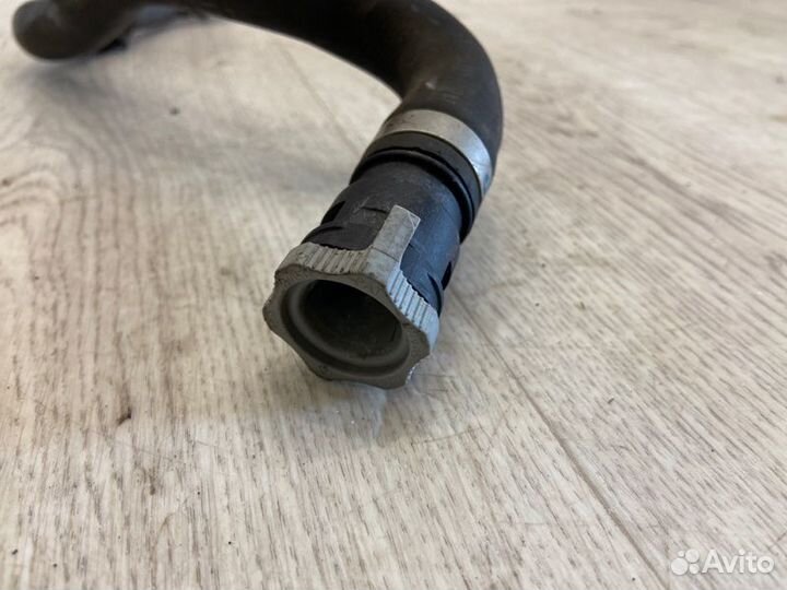 Шланг радиатора правый Ford Kuga DR txda 2011