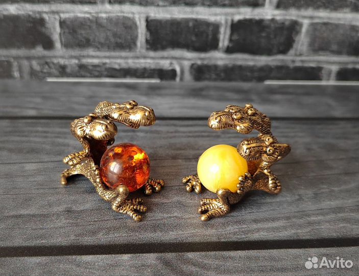 Статуэтка символ 2024г Змей Горыныч с янтарем