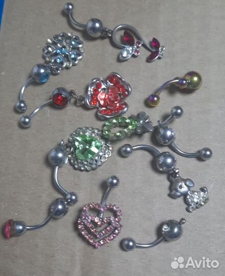 Пирсинг в пупок