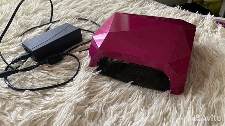 Лампа для ногтей