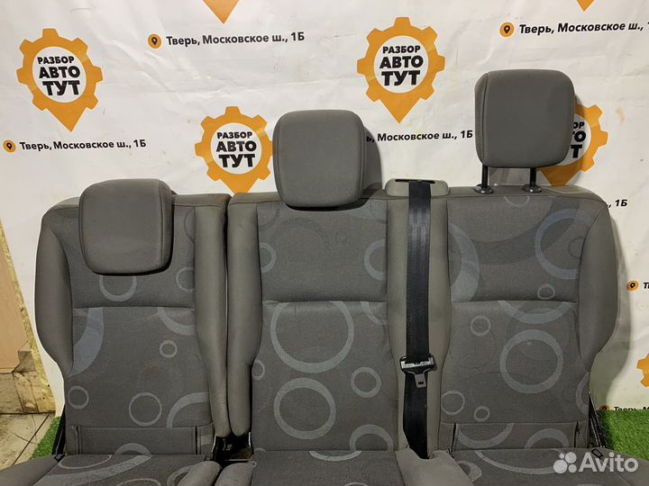 Задний ряд сидений Renault Kangoo 2