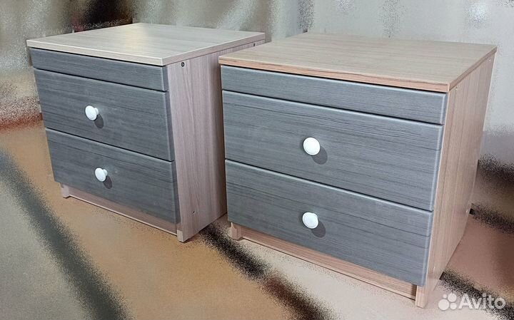 Тумба прикроватная