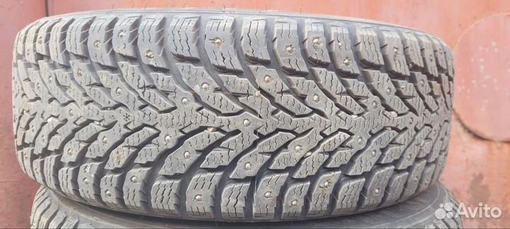 Nokian Tyres Hakkapeliitta 9 205/60 R16