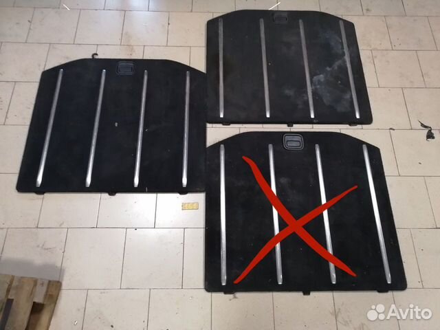 Пол багажника Jeep Grand Cherokee WK2