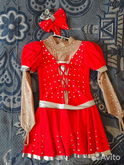 Платья для фигурного катания 6-7 лет