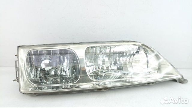 Фара правая Toyota Mark Ii GX100