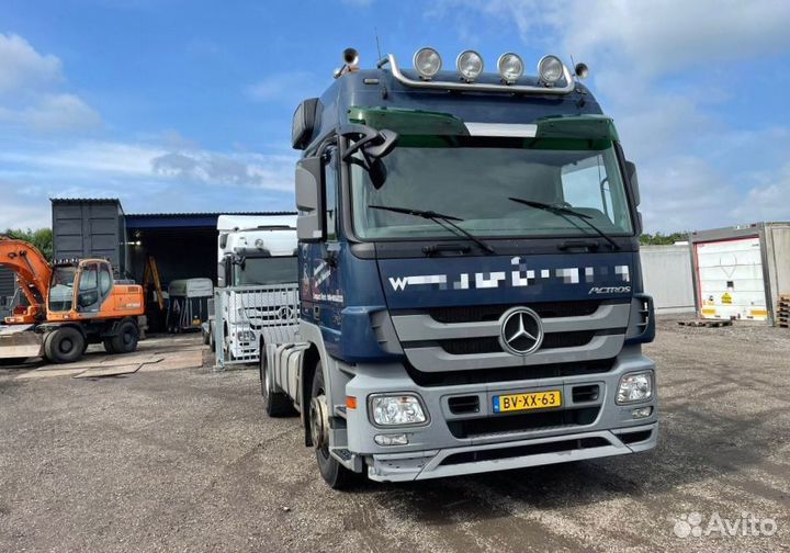 В разборке грузовик Mercedes,Actros mpii 2002-2009