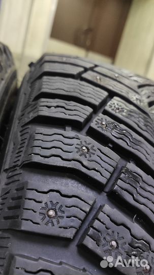 Michelin X-Ice North 4 195/65 R15