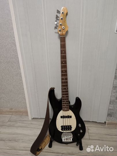 Бас гитара Samick
