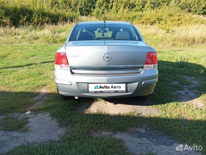 Opel Astra 1.6 МТ, 2014, 180 785 км