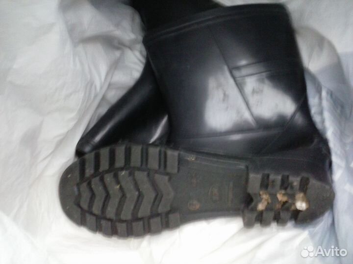 Резиновые полусапоги 44р